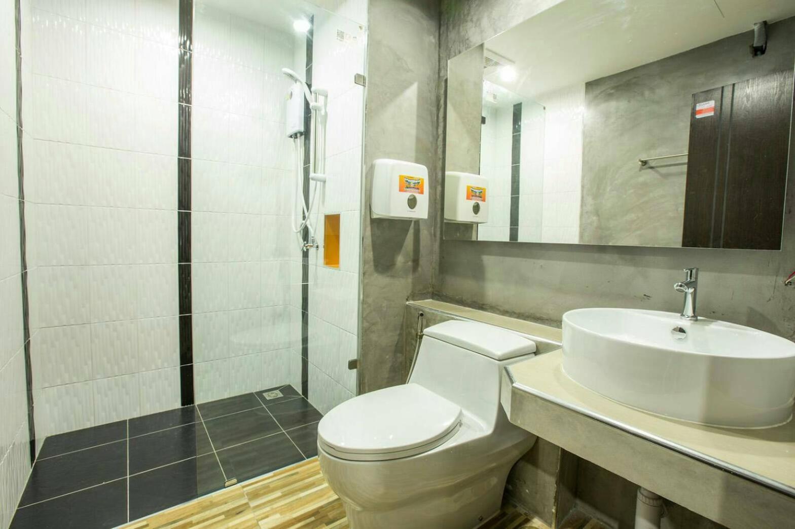Sor Kor Sor Resort Сатахип Екстериор снимка