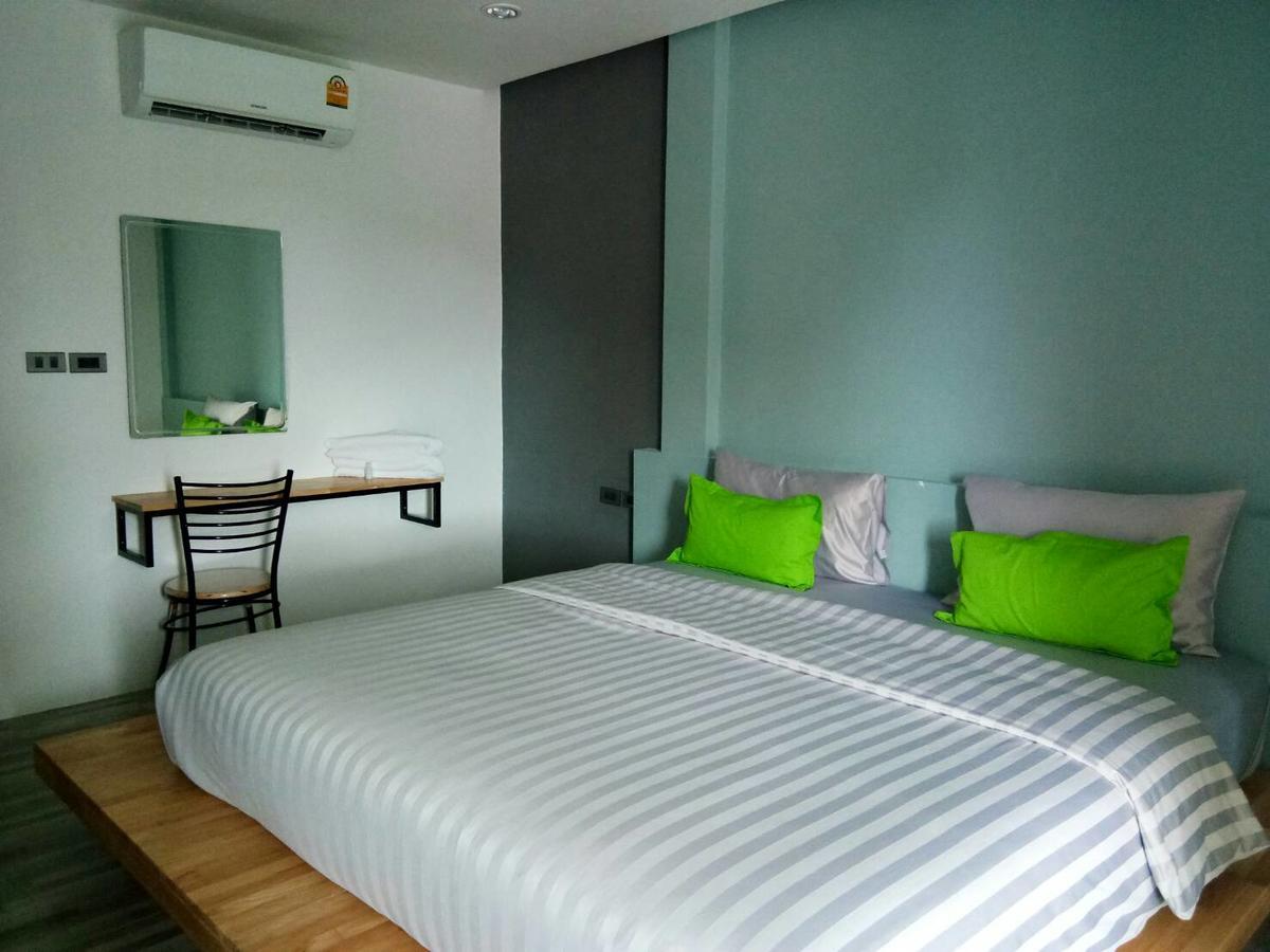 Sor Kor Sor Resort Сатахип Екстериор снимка