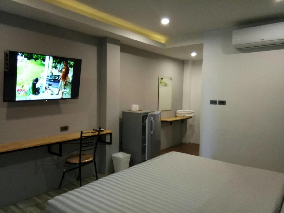 Sor Kor Sor Resort Сатахип Екстериор снимка